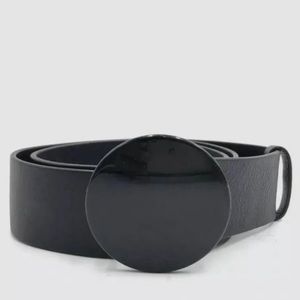 Akris Punto Black Leather Belt
